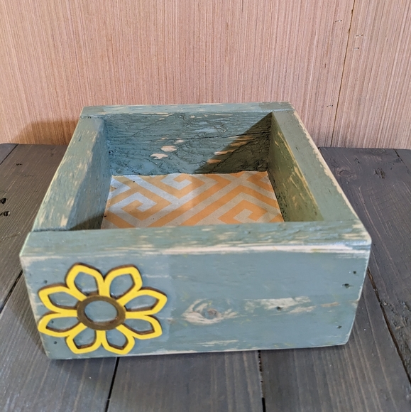 Hand Crafted Other - Hand made Wood Box Home Handcrafted Green & Yellow